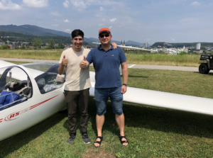 Erster Soloflug von Akin Salur